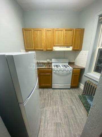11213 Jamaica Avenue