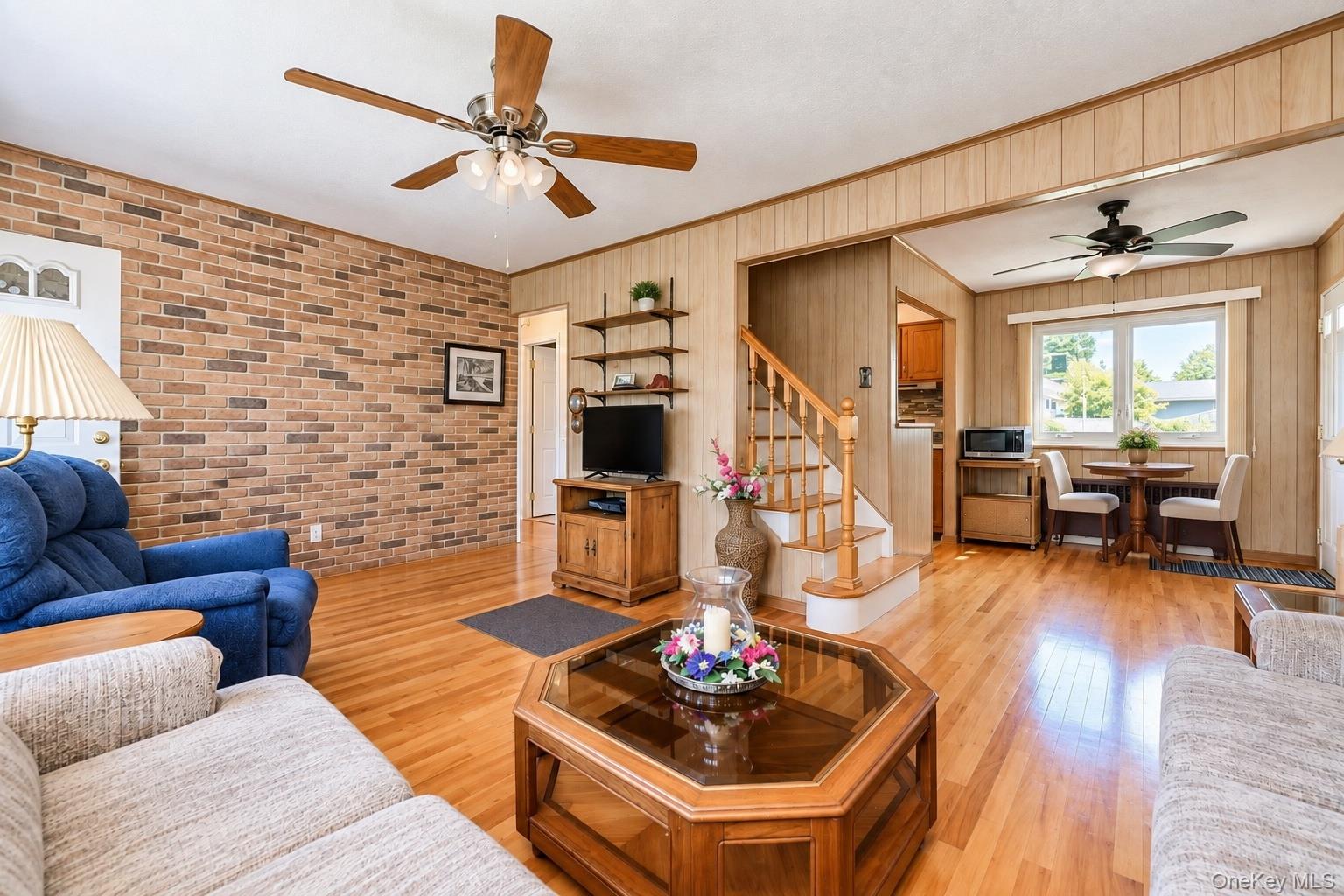 957 N Fulton Avenue - Photo 4