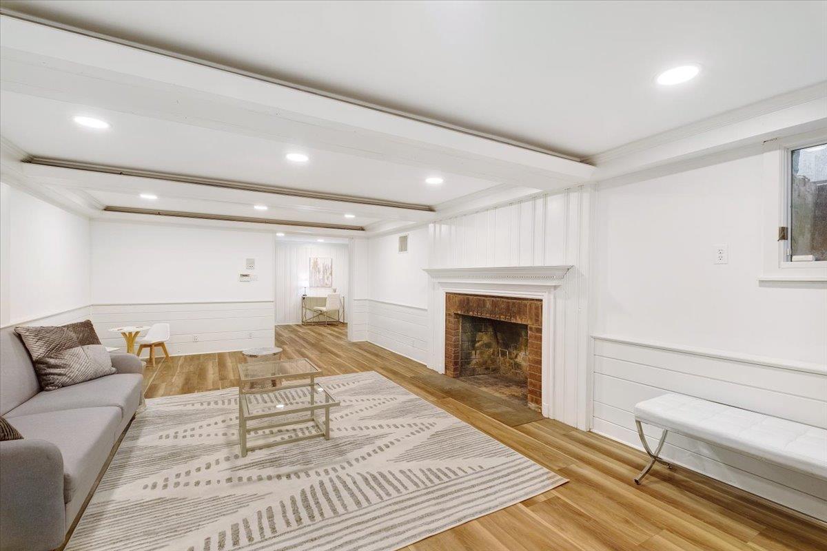 267 Oxford Road, New Rochelle, New York image 27