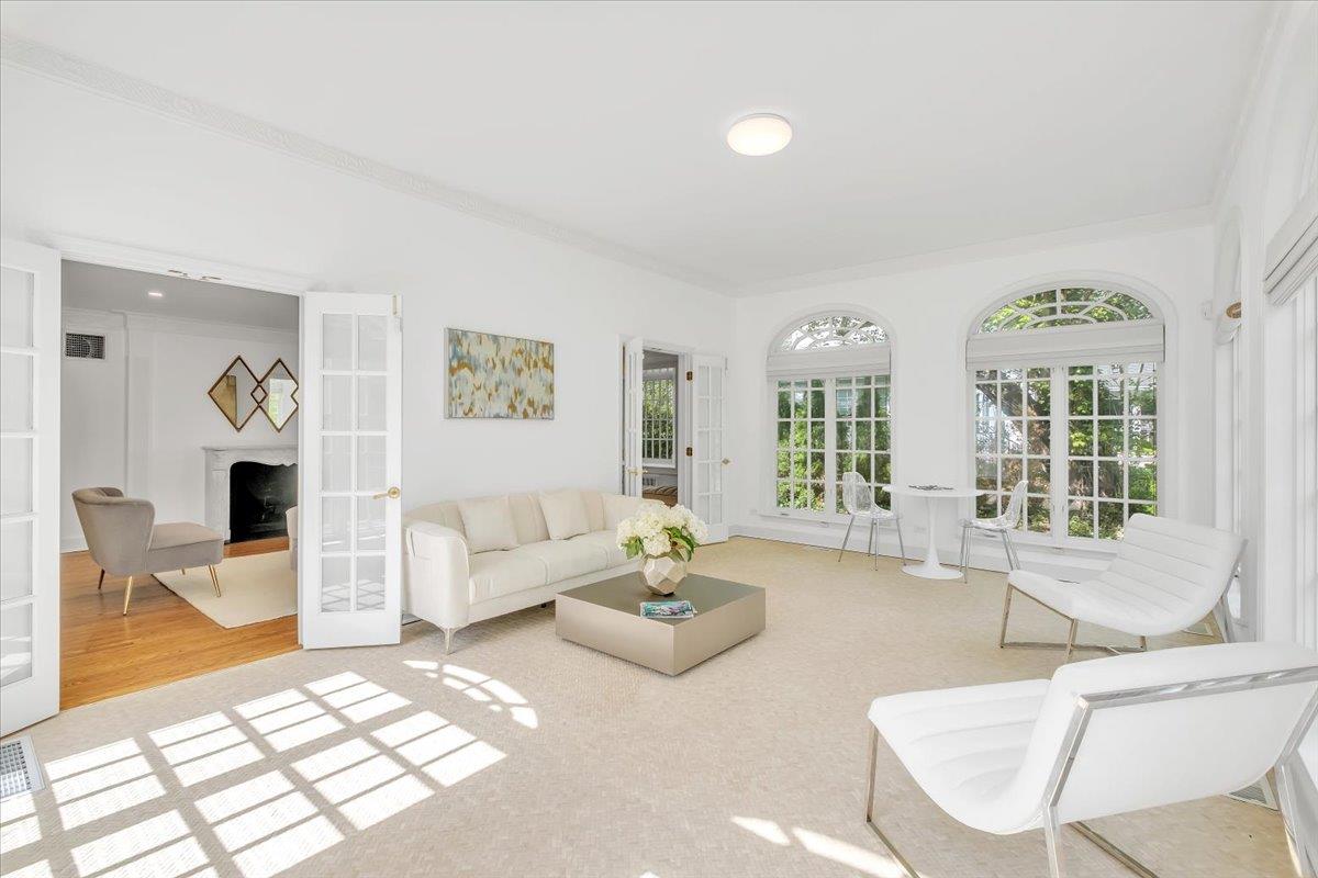 267 Oxford Road, New Rochelle, New York image 6