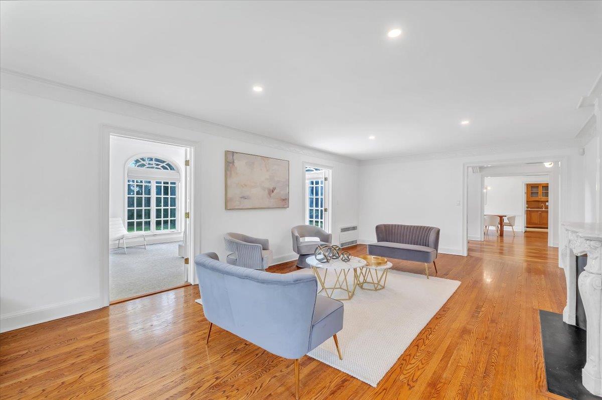 267 Oxford Road, New Rochelle, New York image 4