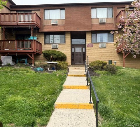 Condo For Sale - 351 Richard Court<br/> Pomona, NY 10970