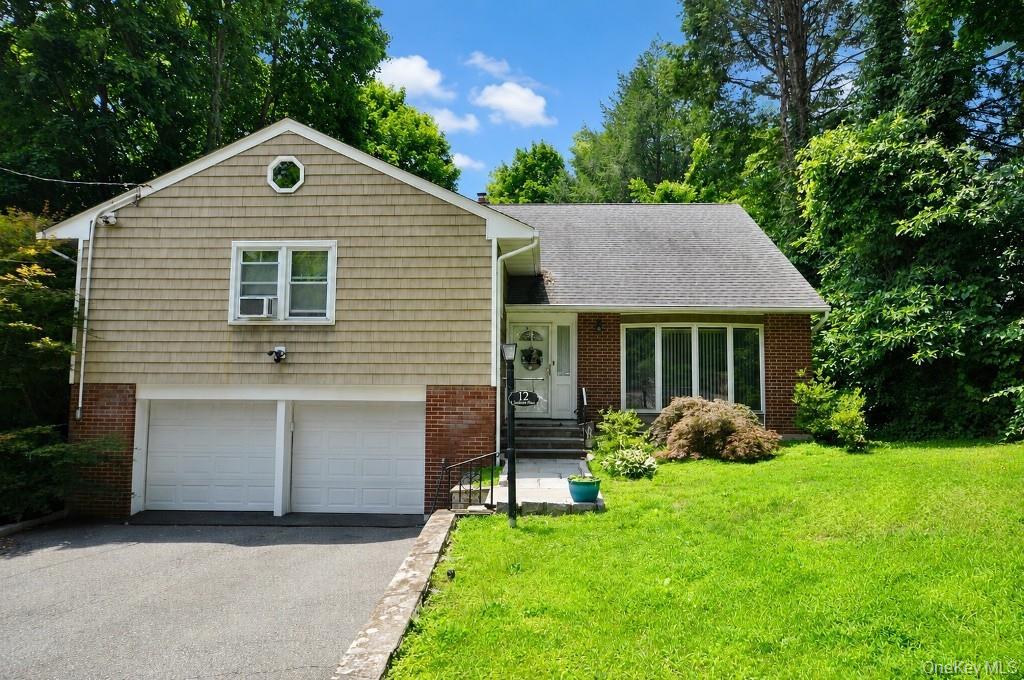 Photo of 12 Charlotte Place, Hartsdale, NY 10530 (MLS # 1052941)