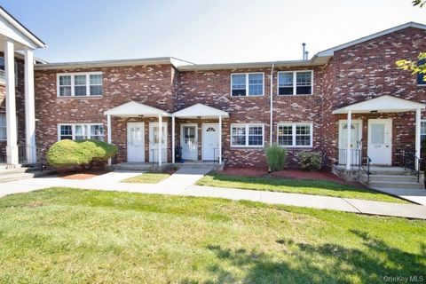 Photo of 276 Temple Hill Rd Rd #1117, New Windsor, NY 12553 (MLS # 904300)