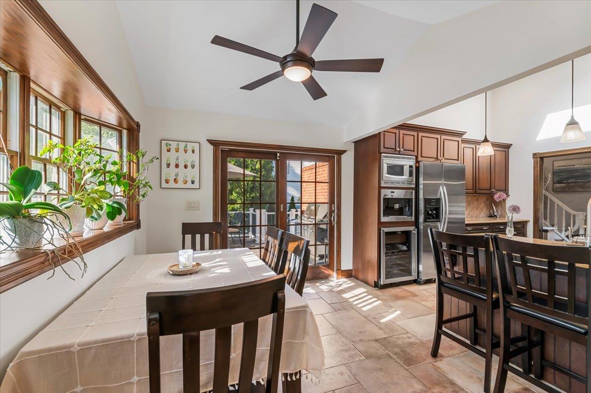 20 Greene Drive, Commack, New York image 15