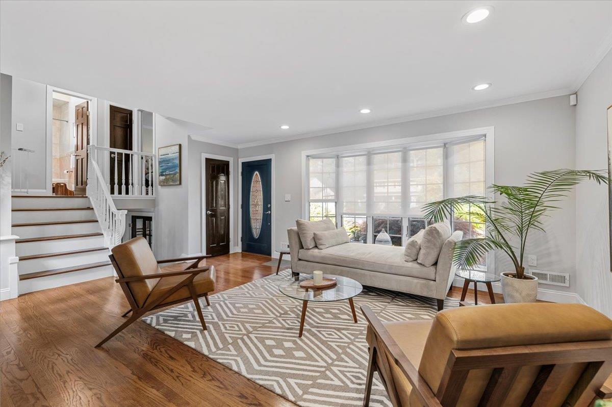 20 Greene Drive, Commack, New York image 7
