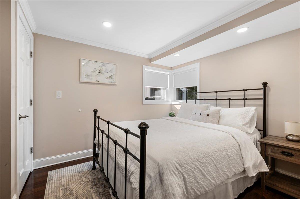 20 Greene Drive, Commack, New York image 24