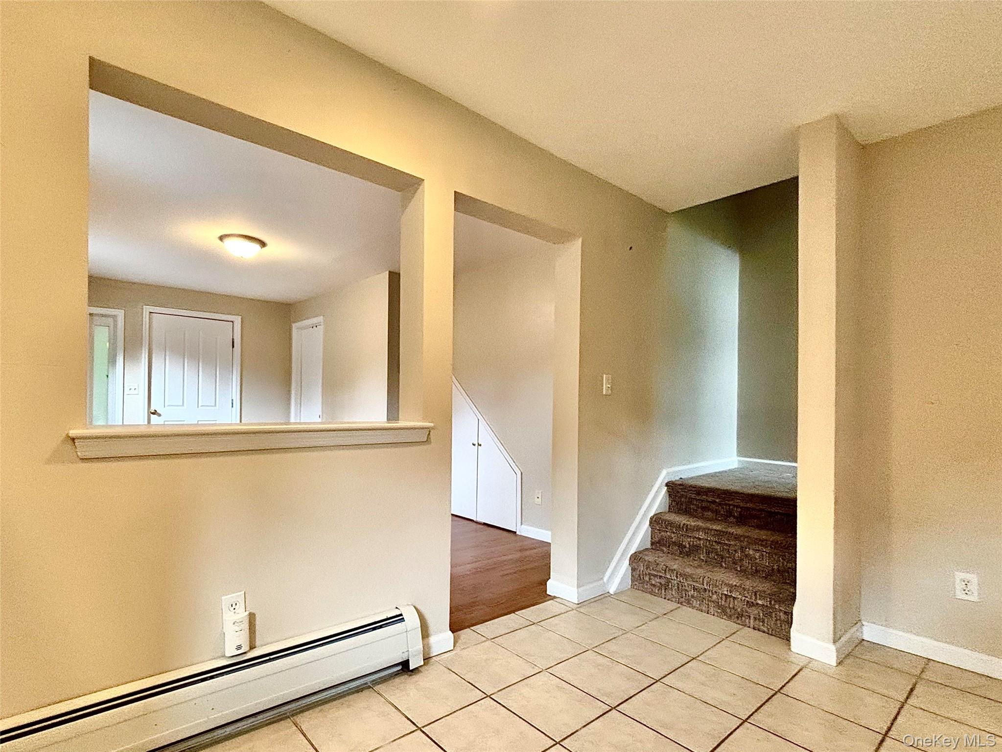 Rhinebeck, New York 12572, United States, 2 Bedrooms Bedrooms, ,1 BathroomBathrooms,Residential,Active,205098