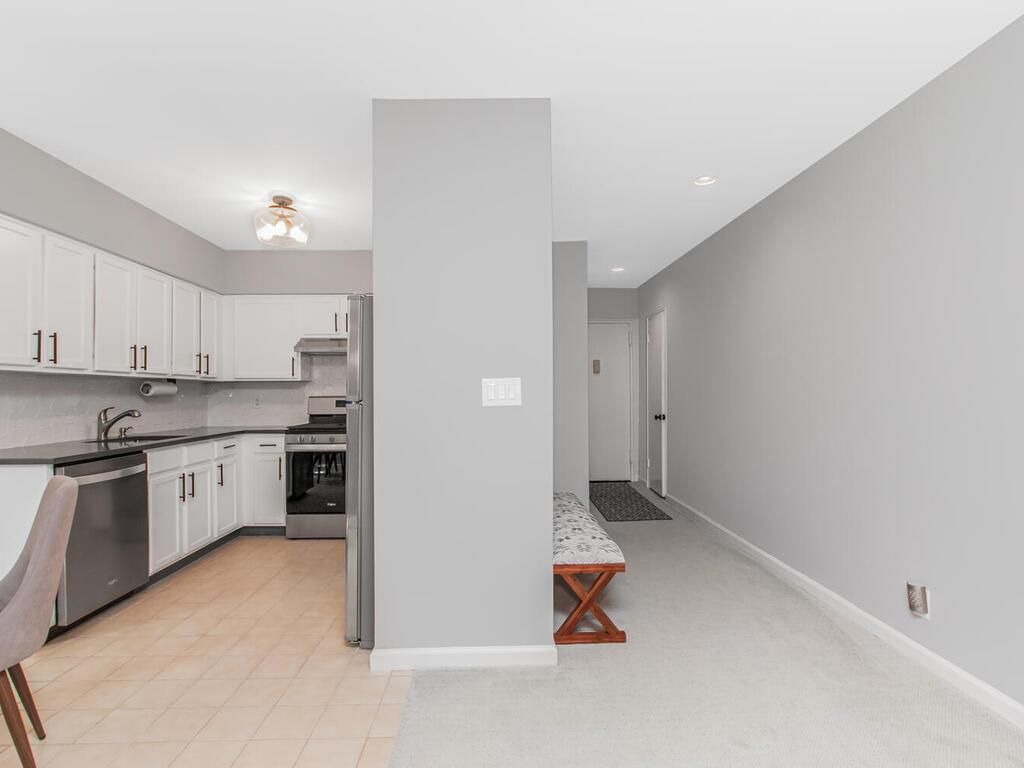 10 Bryant Crescent #2D, White Plains, New York image 5