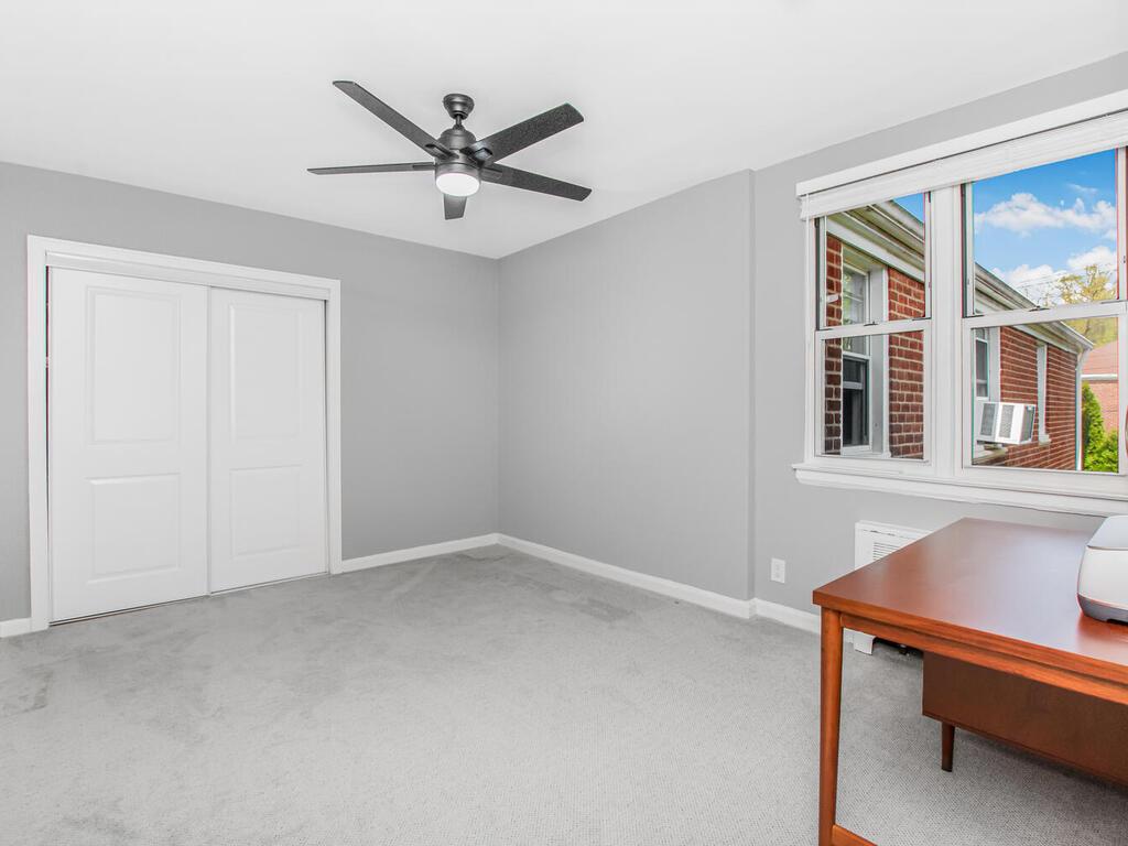 10 Bryant Crescent #2D, White Plains, New York image 13