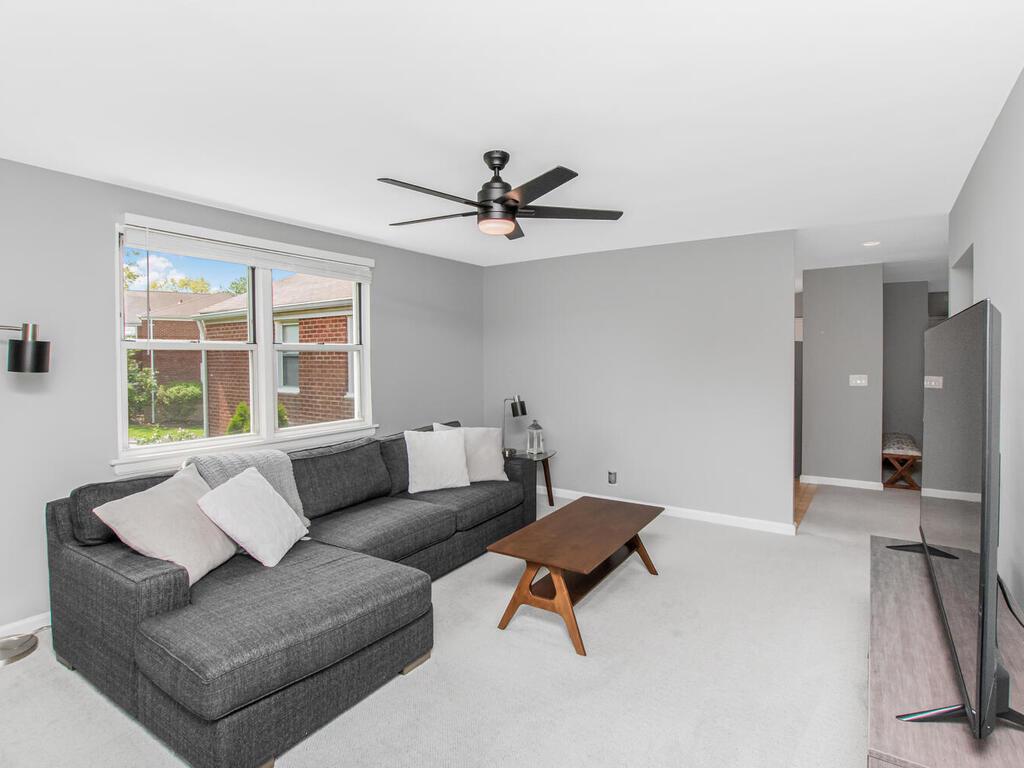 10 Bryant Crescent #2D, White Plains, New York image 9
