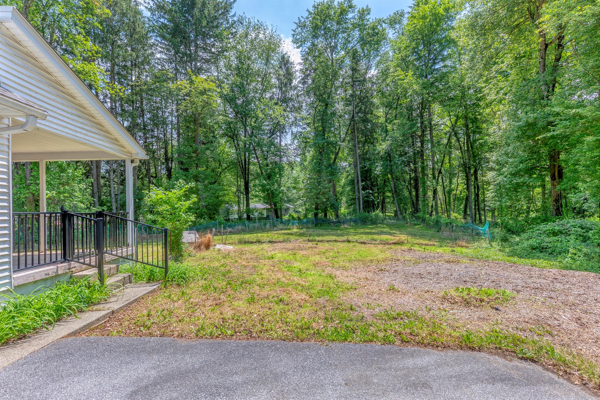 22 Robert Drive, Hyde Park, New York image 40