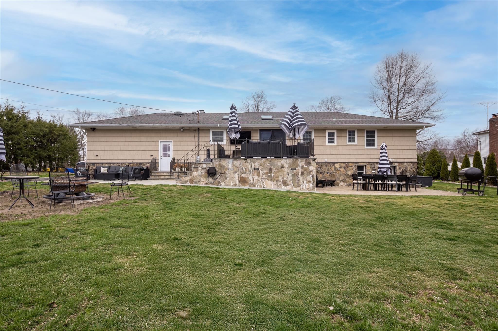2820 Sarles Drive, Yorktown Heights, New York image 6