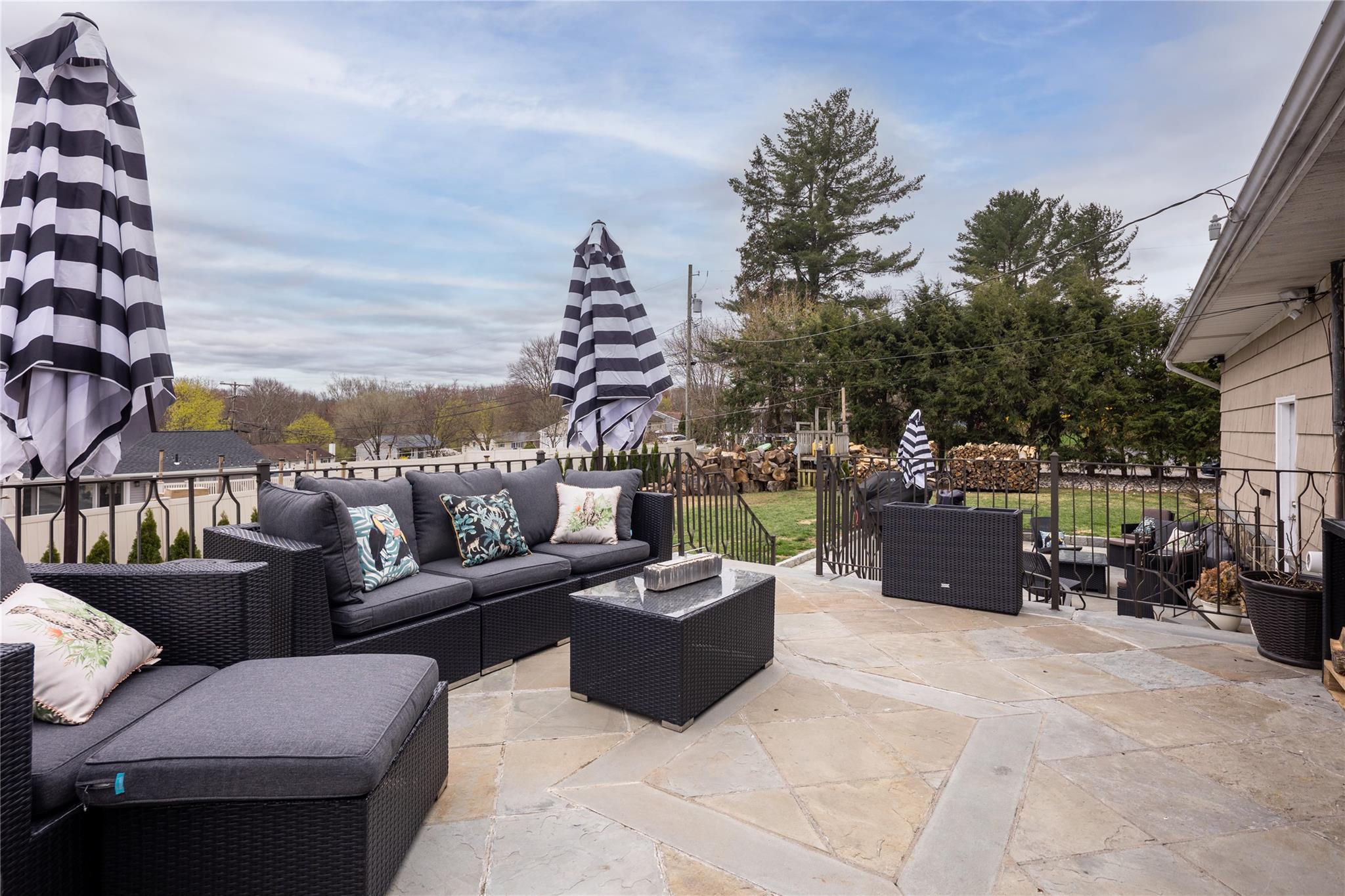 2820 Sarles Drive, Yorktown Heights, New York image 9