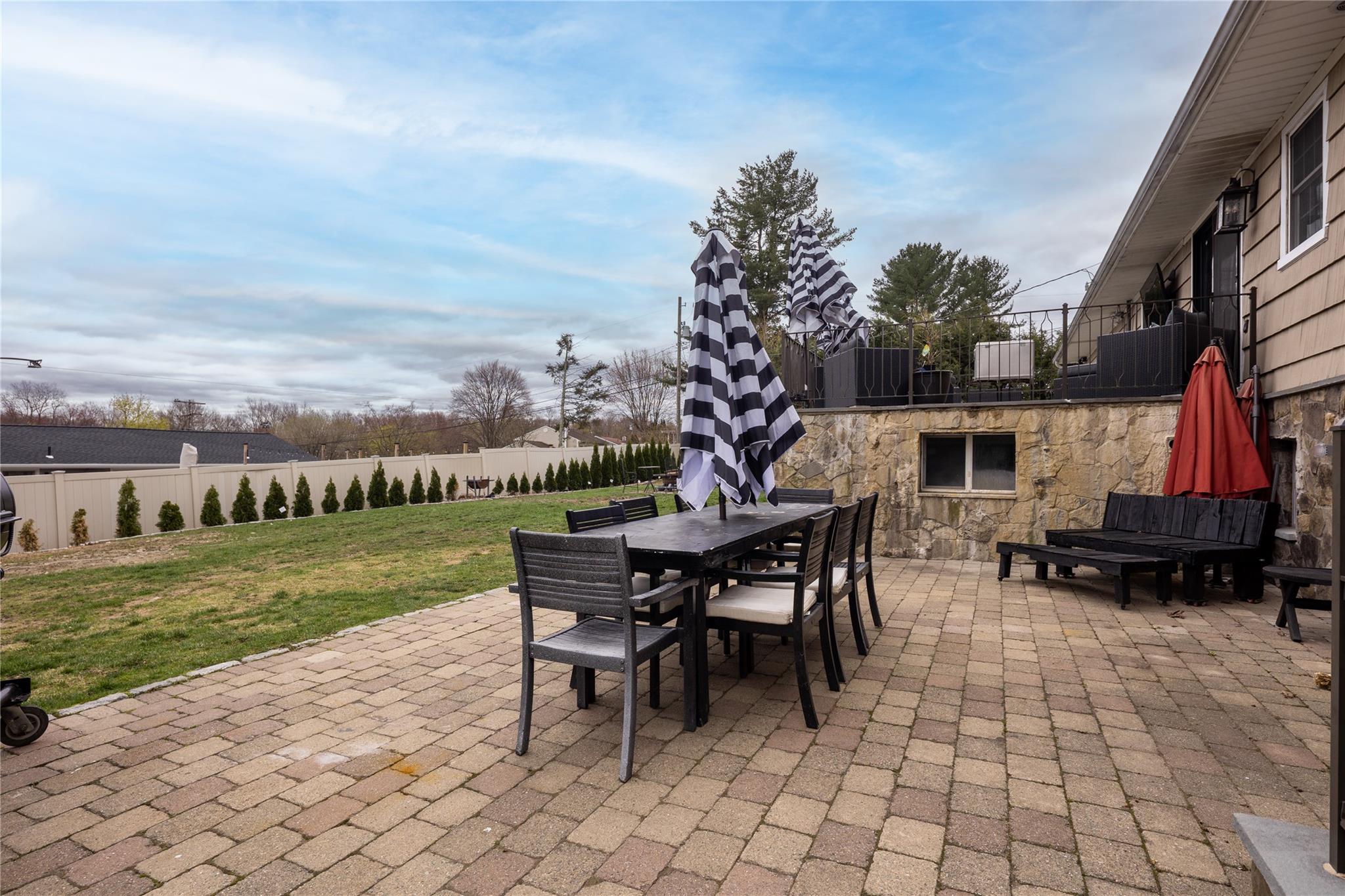 2820 Sarles Drive, Yorktown Heights, New York image 11