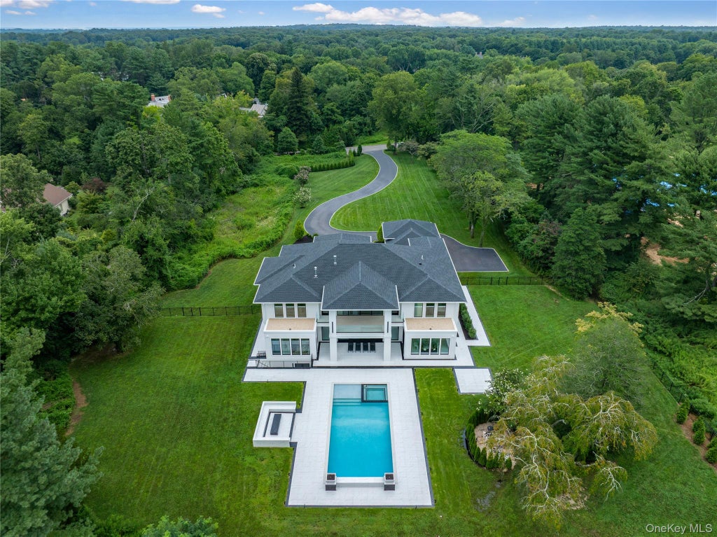 Photo of 160 Hegemans Lane, Old Brookville, NY 11545 (MLS # 1048329)