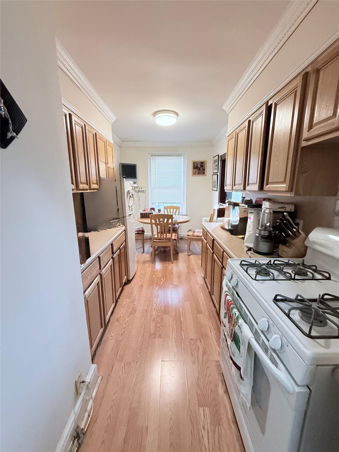 2 Lockwood Avenue #2B, Bronxville, New York image 13
