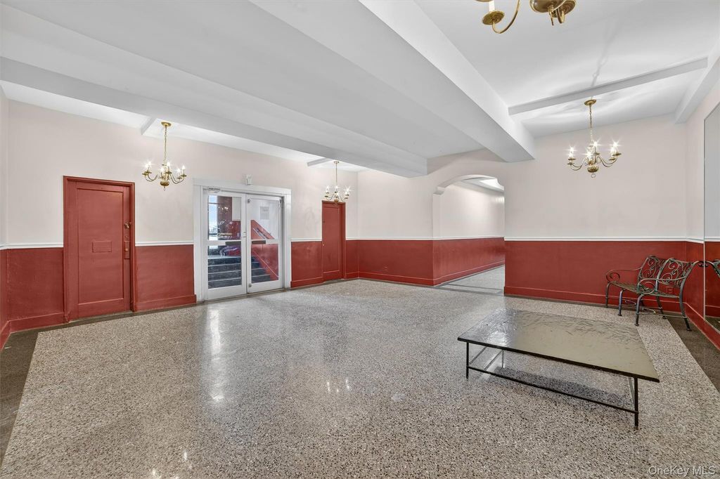 Photo of 2 Fisher Drive #318, Mount Vernon, NY 10552 (MLS # 965953)