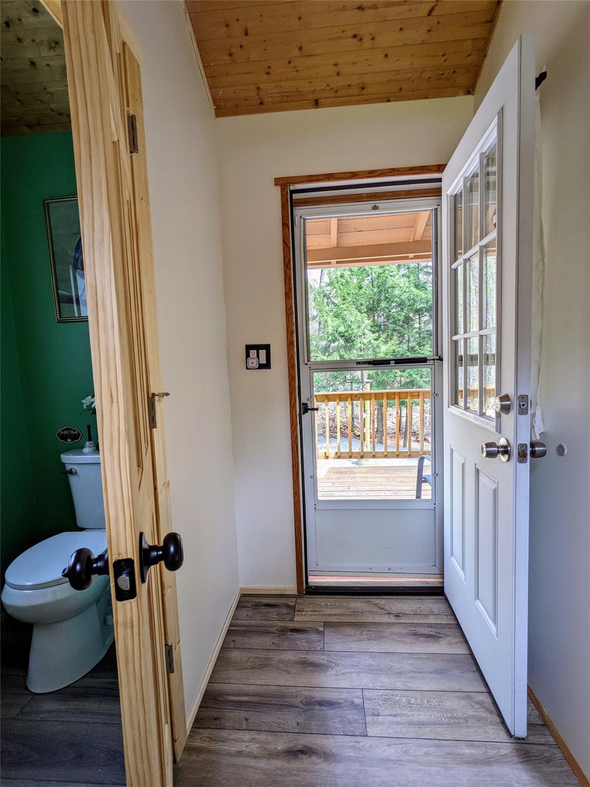 25 E Reindeer Trail, Bethel, New York image 24