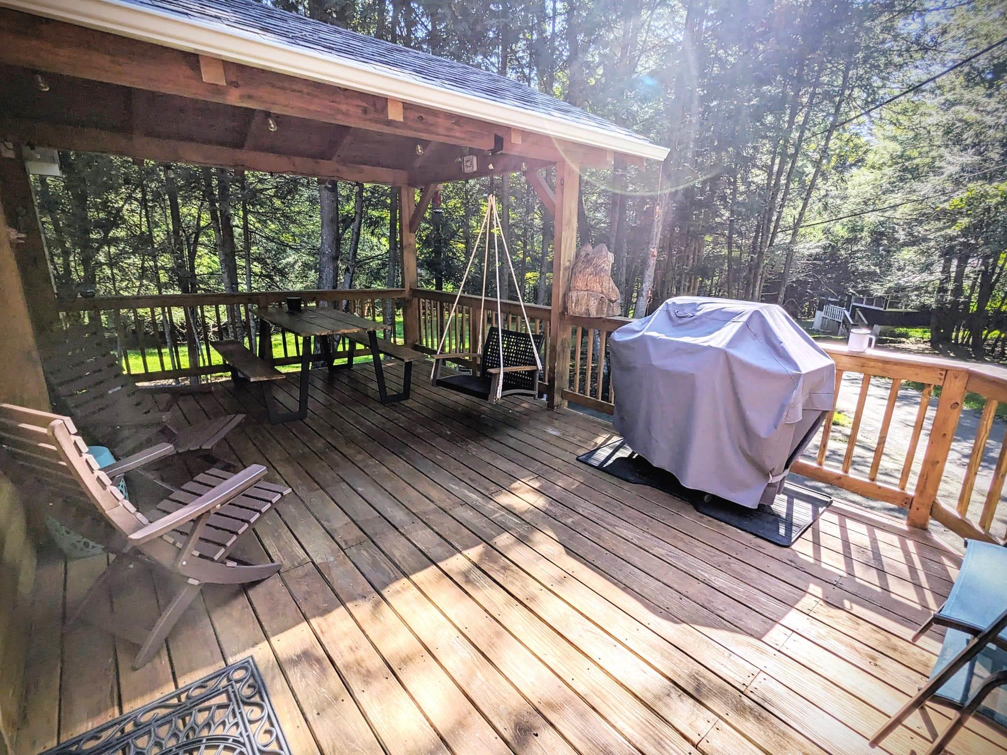 25 E Reindeer Trail, Bethel, New York image 16