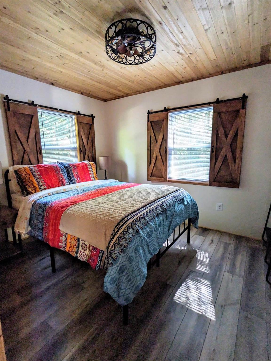 25 E Reindeer Trail, Bethel, New York image 19