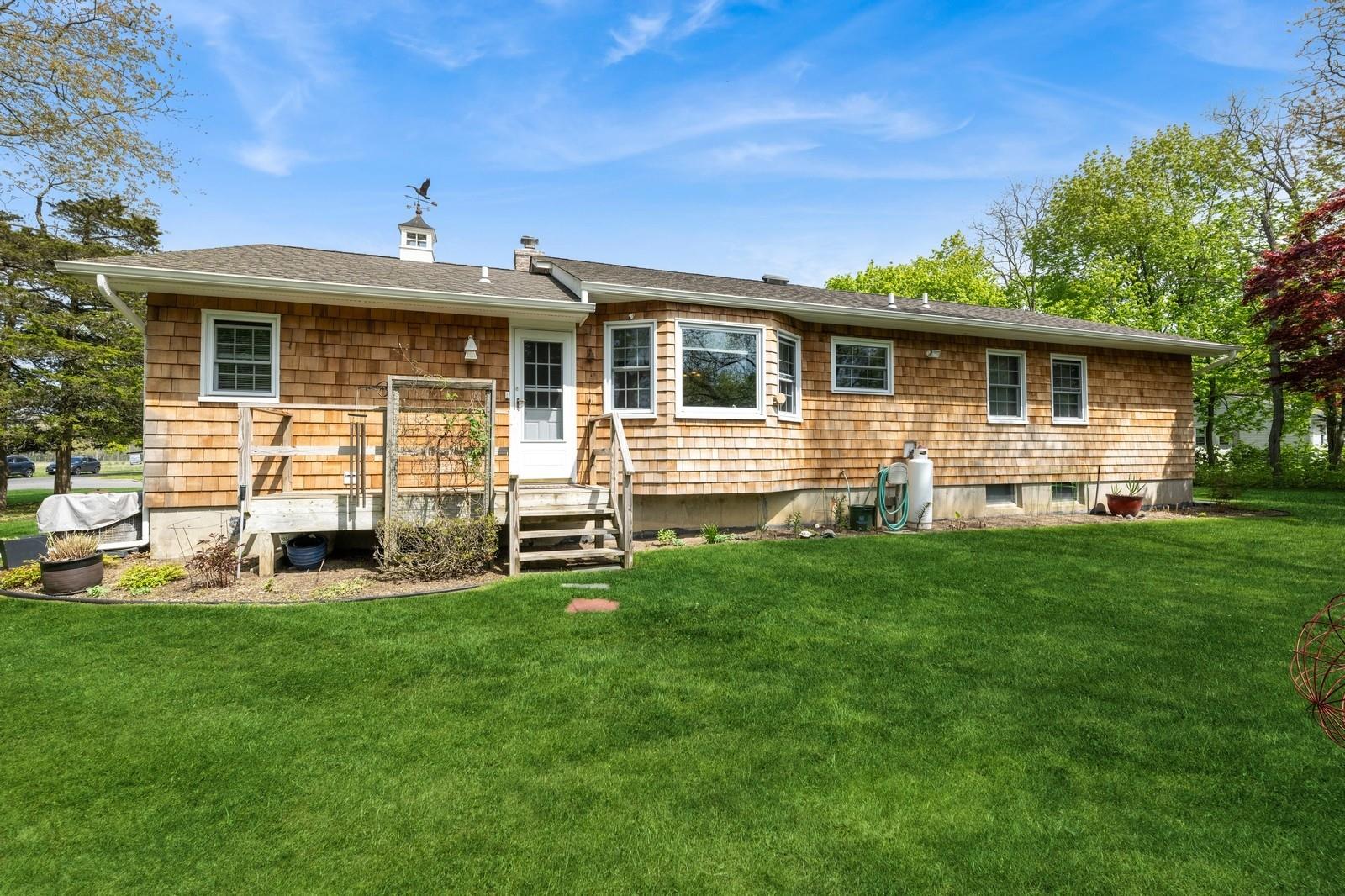 2 Linda Lane, East Moriches, New York image 17
