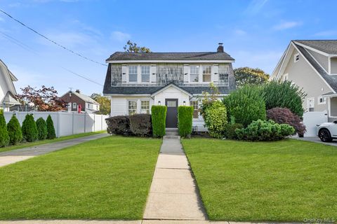 Photo of 36 New York Avenue, Freeport, NY 11520 (MLS # 925962)