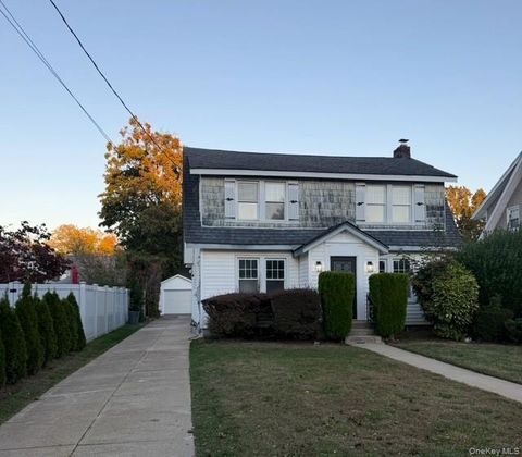 Photo of 36 New York Avenue, Freeport, NY 11520 (MLS # 925962)