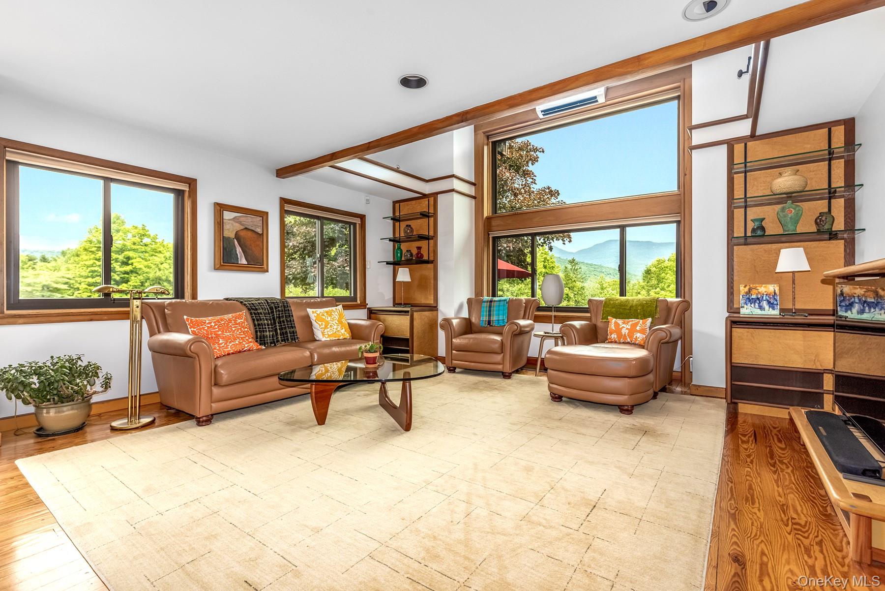 262 Macdaniel Road
