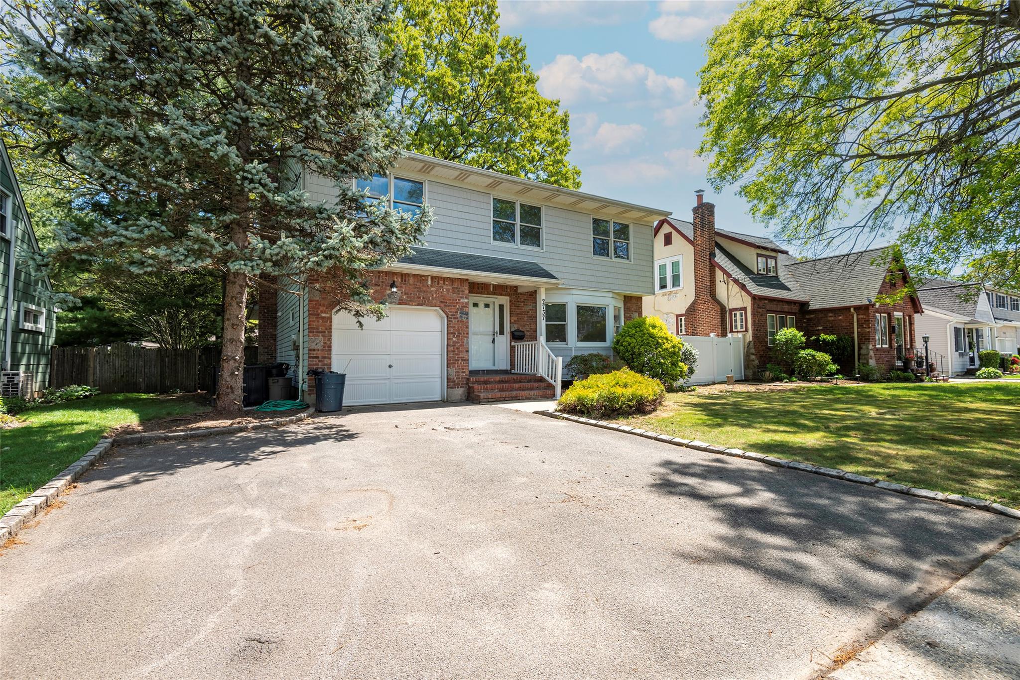 2737 Morton Avenue, Oceanside, New York image 2