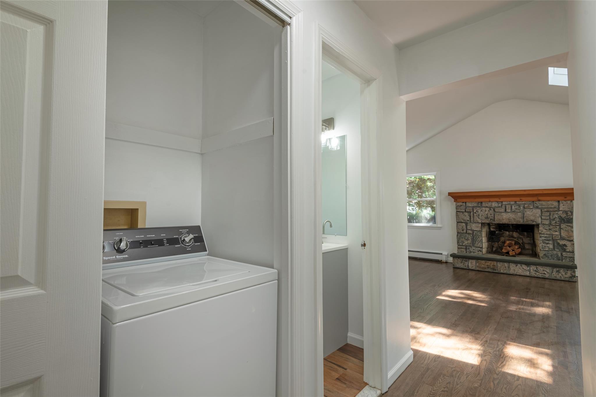 2737 Morton Avenue, Oceanside, New York image 17