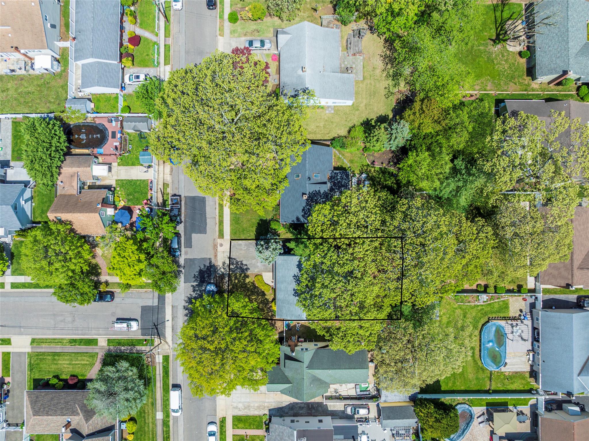 2737 Morton Avenue, Oceanside, New York image 39