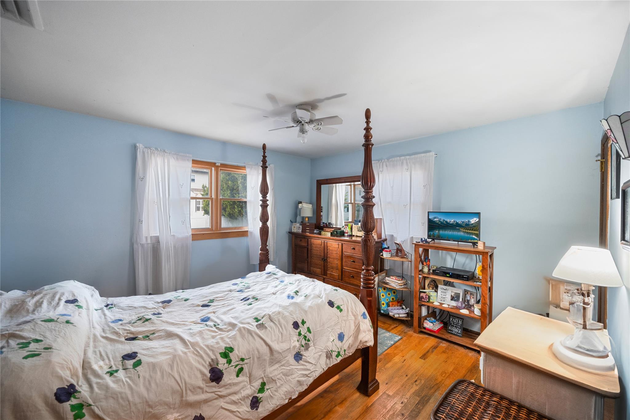 407 Albert Street, Holbrook, New York image 26
