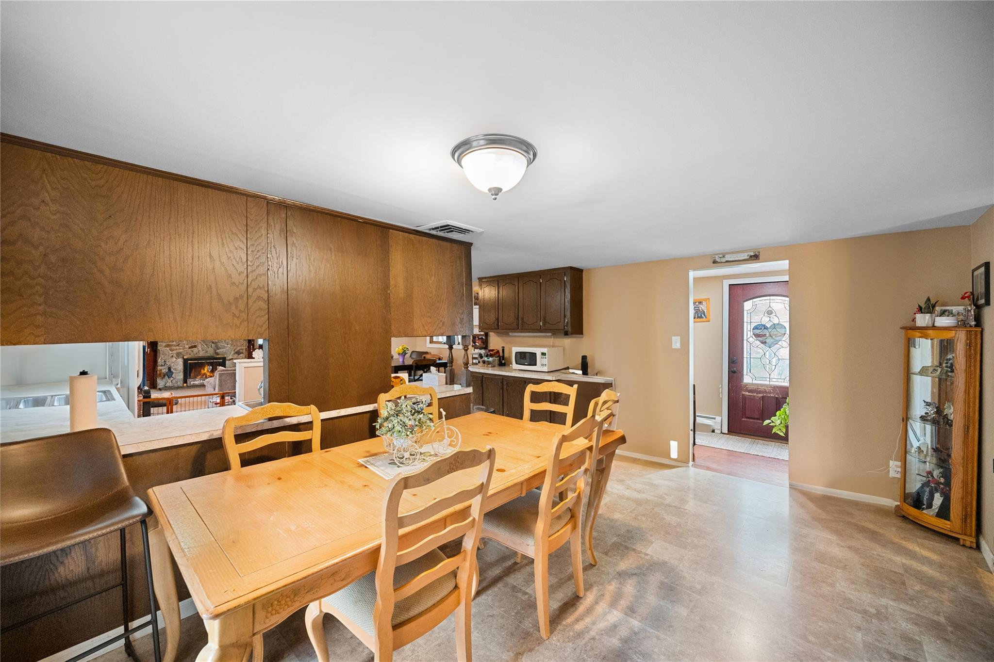 407 Albert Street, Holbrook, New York image 9