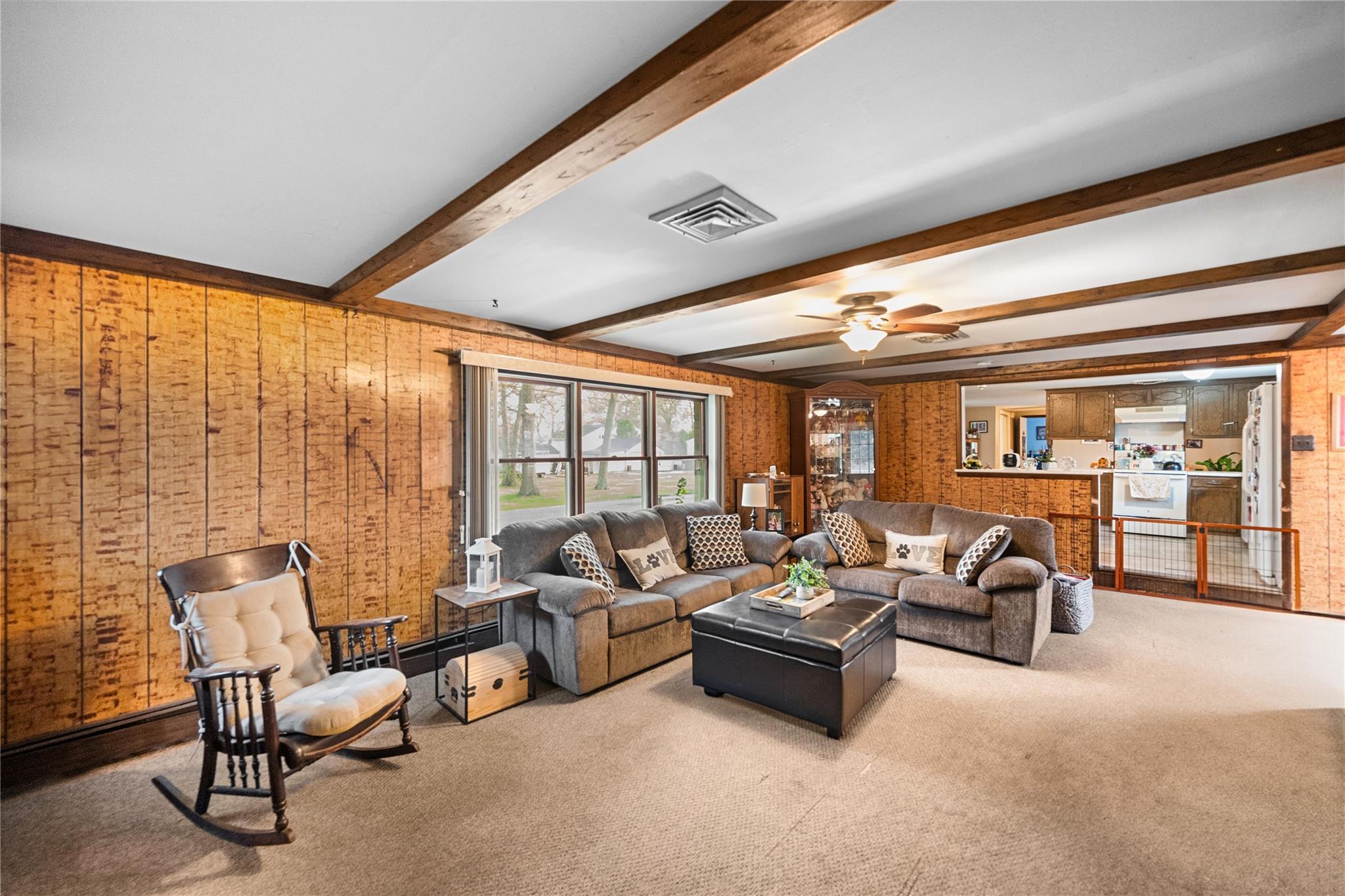 407 Albert Street, Holbrook, New York image 19