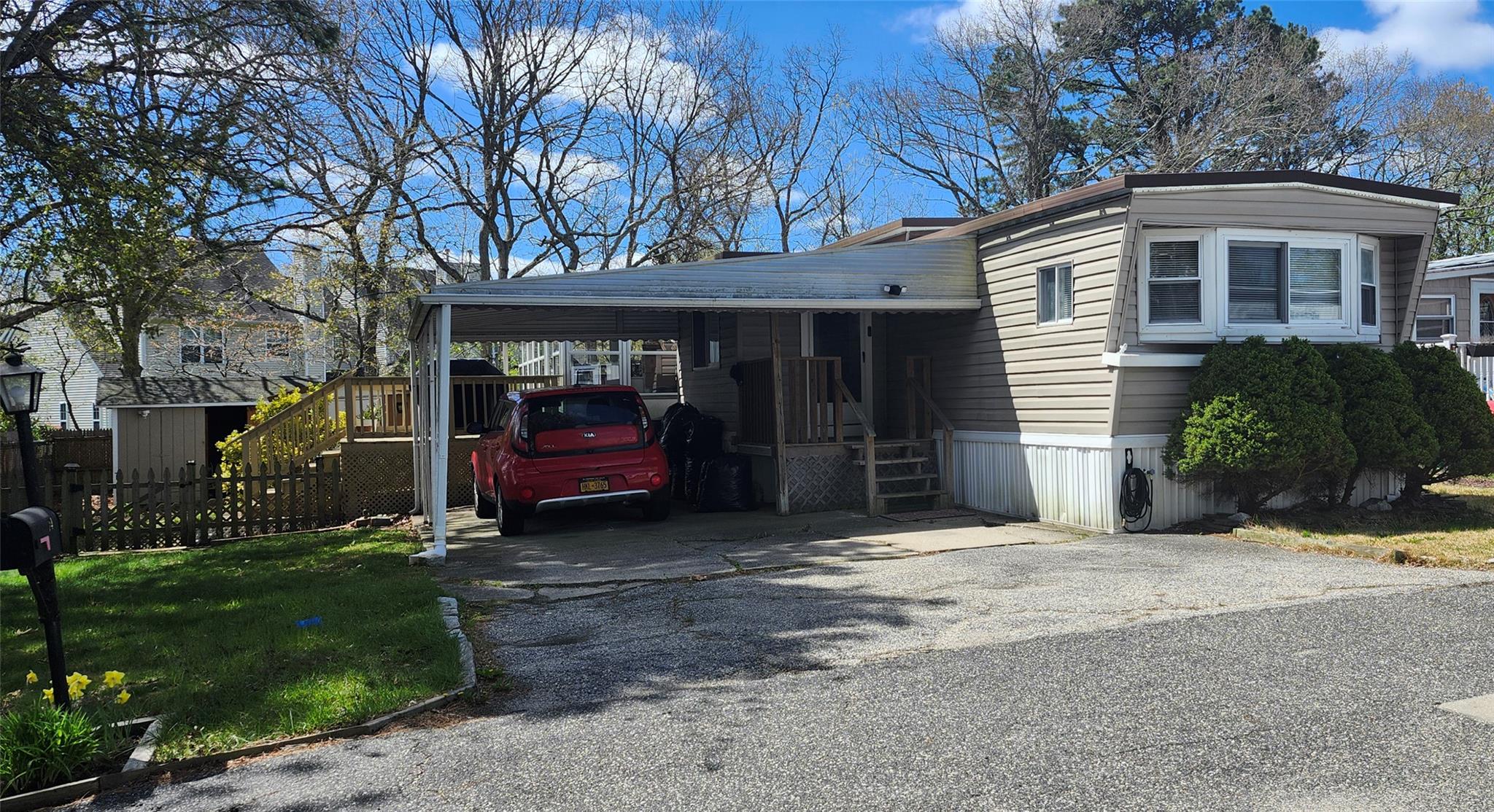 74 Ticonderoga Drive, Bohemia, New York image 2