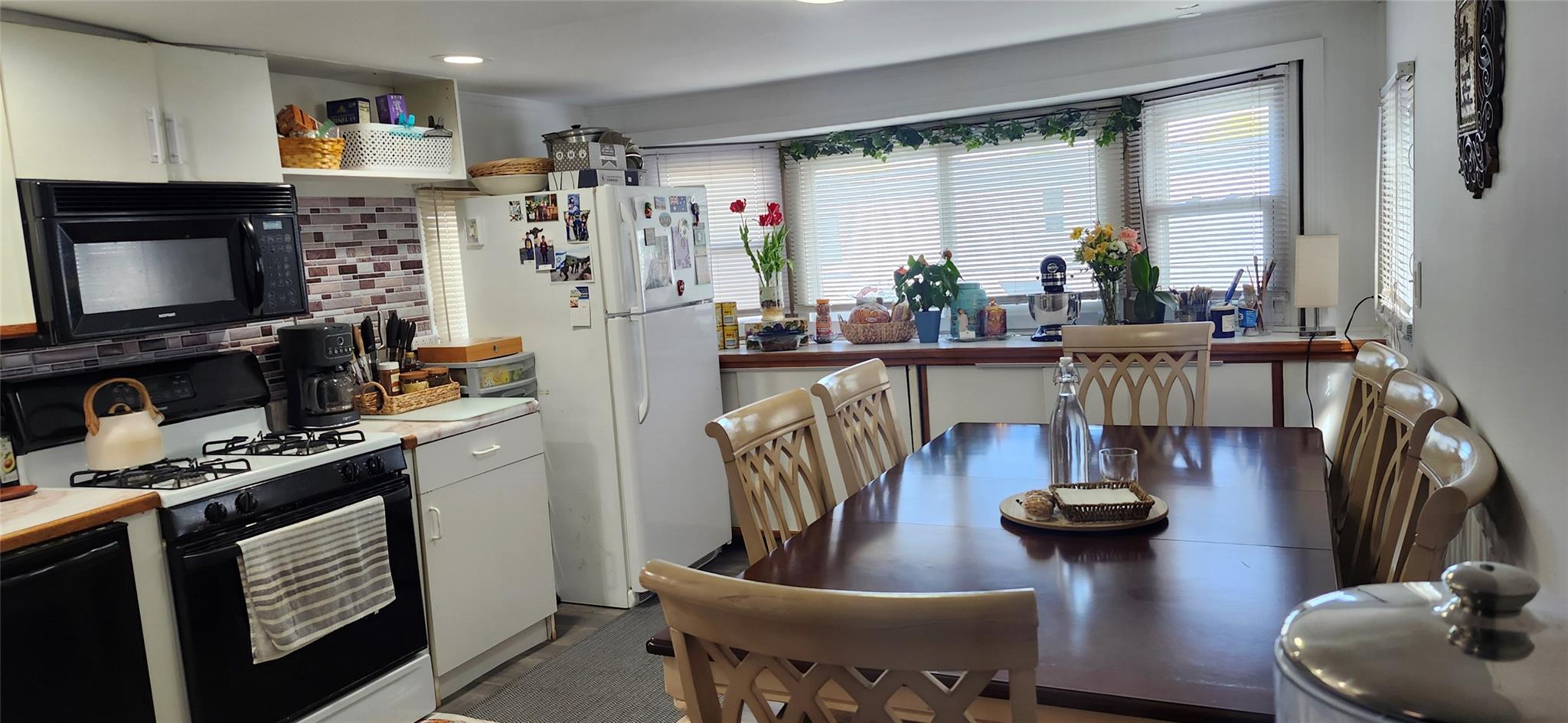 74 Ticonderoga Drive, Bohemia, New York image 6