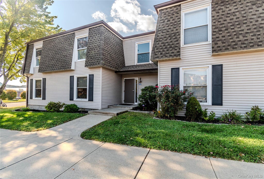 Photo of 166 Rinaldi Boulevard #A, Poughkeepsie, NY 12601 (MLS # 1062790)