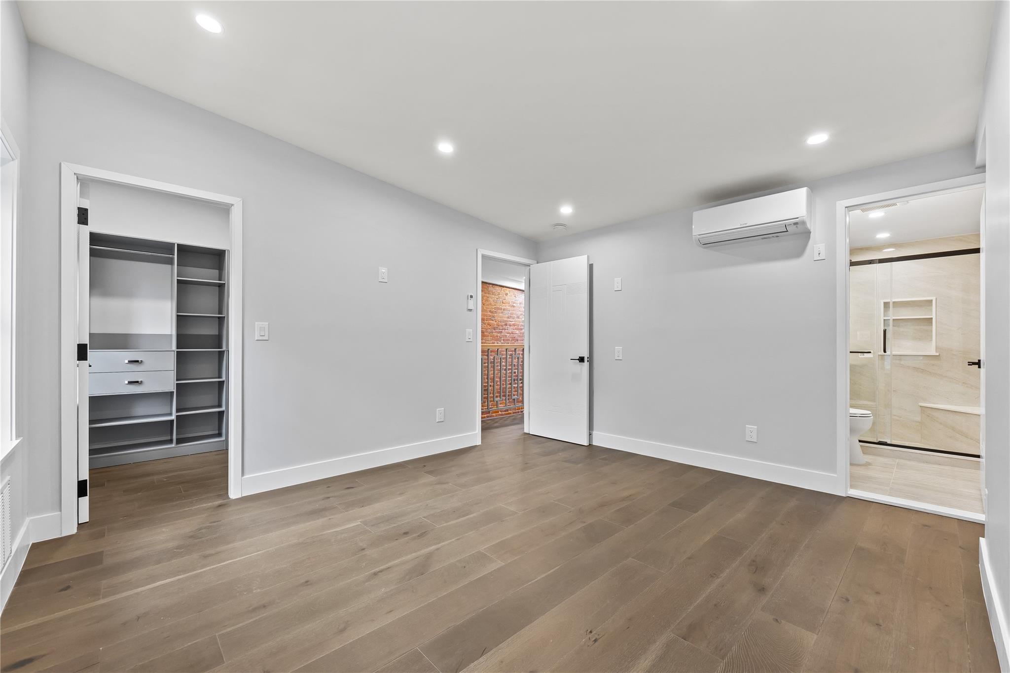 2118 45th Avenue #1 AND 2, Long Island City, New York image 40