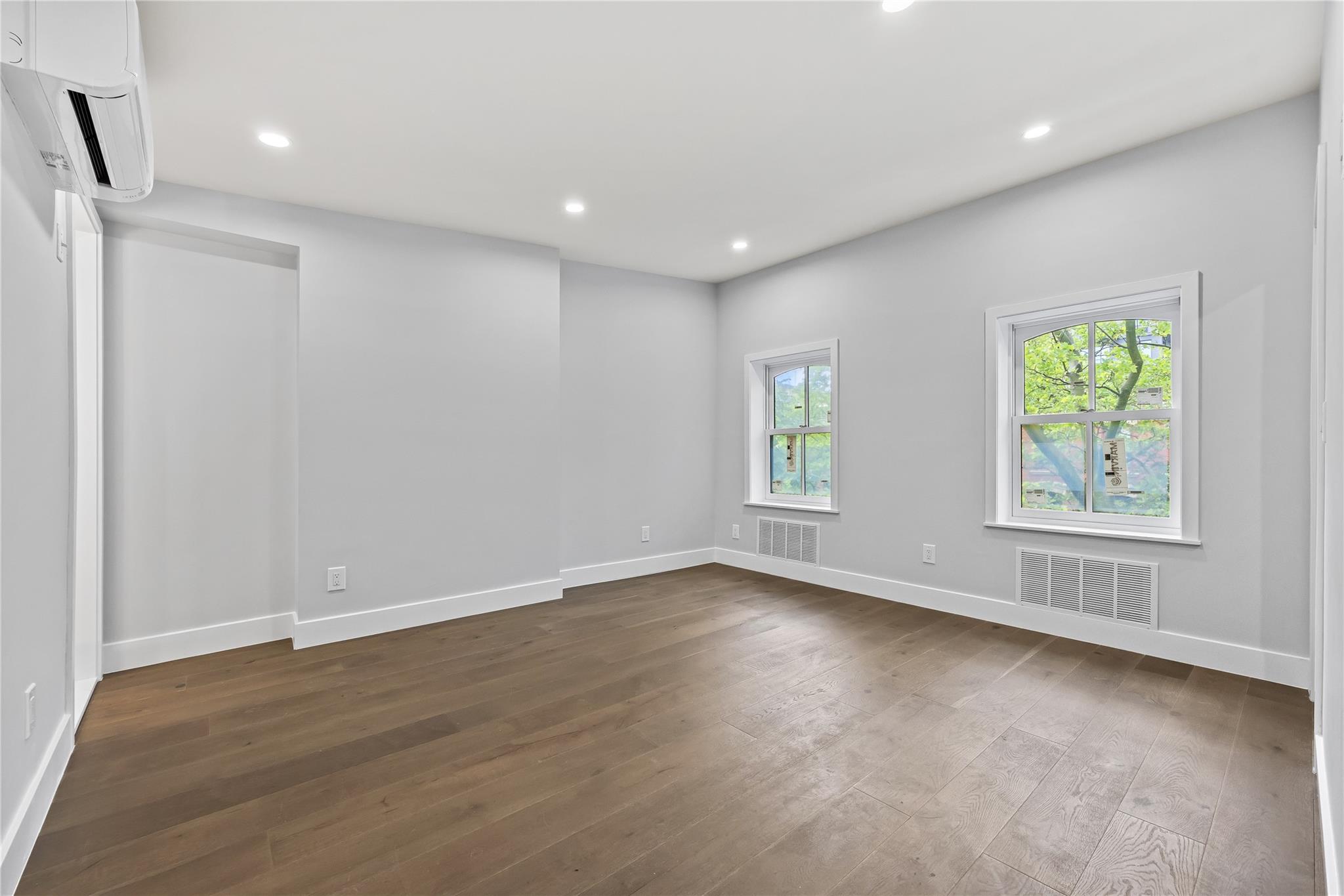 2118 45th Avenue #1 AND 2, Long Island City, New York image 39