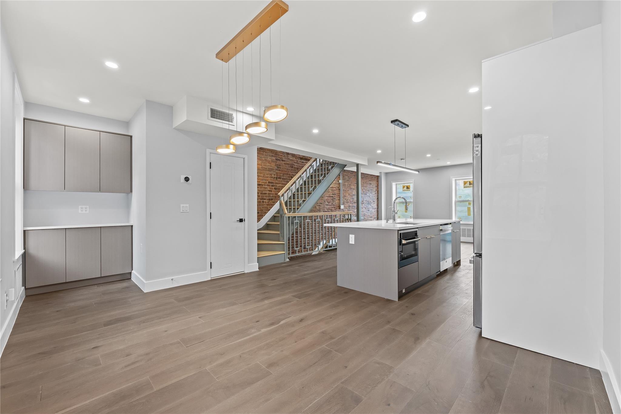 2118 45th Avenue #1 AND 2, Long Island City, New York image 31