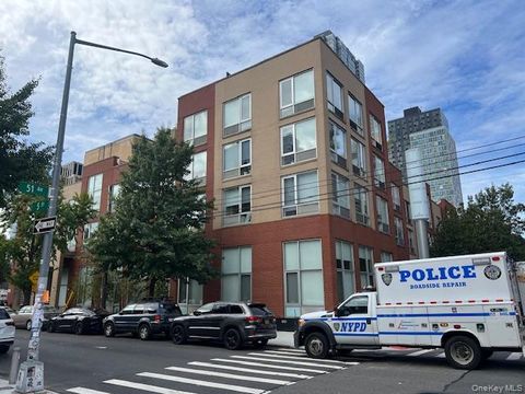 Photo of 240 51 Avenue #1H, Long Island City, NY 11101 (MLS # 930907)