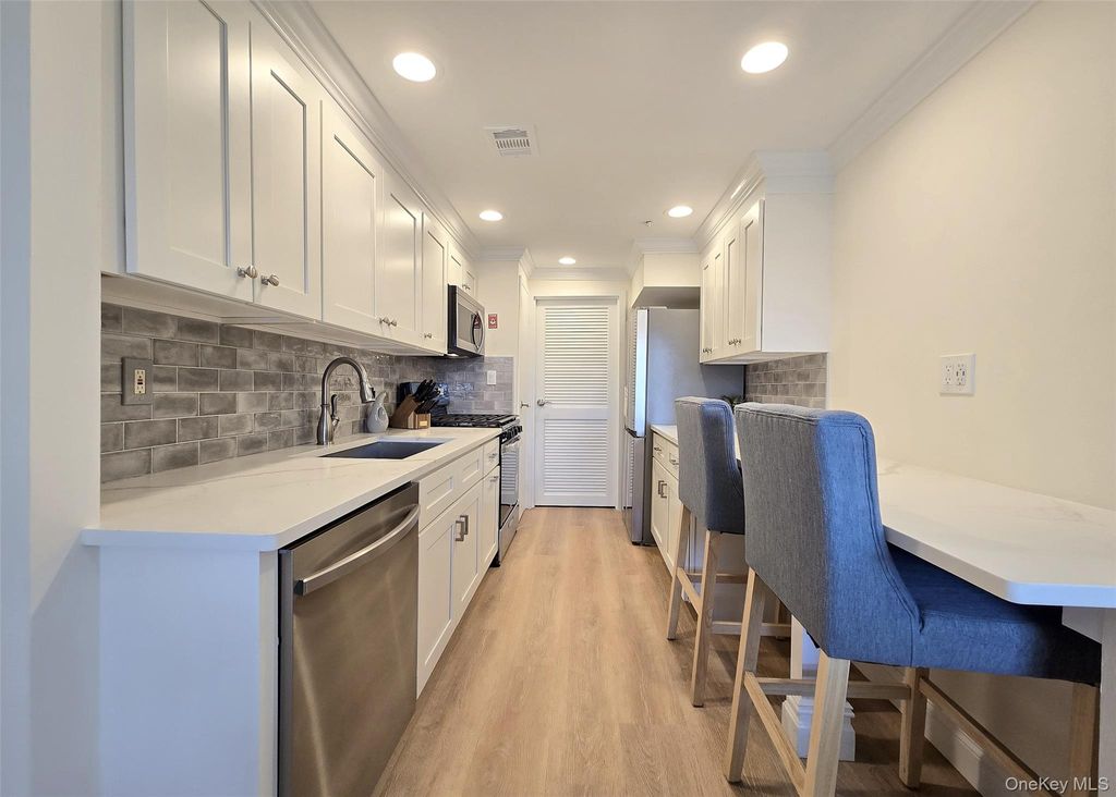 Photo of 71 Skyline Drive, Coram, NY 11727 (MLS # 987920)