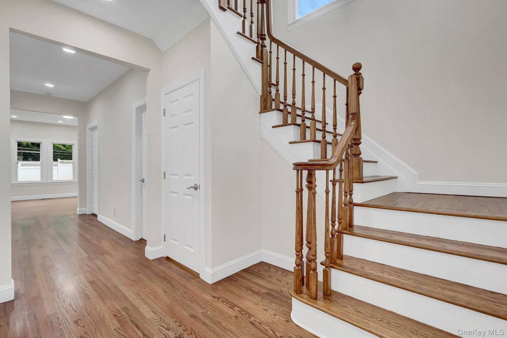 Photo of 86 George Street, East Hills, NY 11577 (MLS # 1026483)