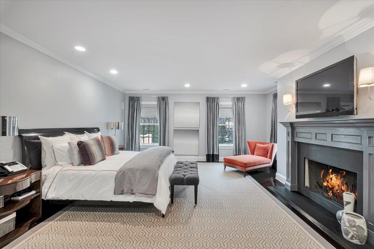 29 Hampton Road, Scarsdale, Florida image 19