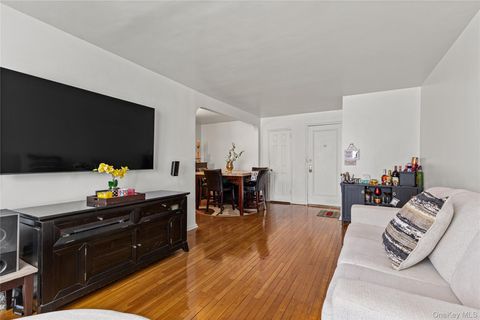 3239 Barker Avenue 2J Bronx NY 10467