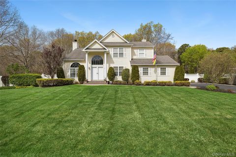 54 Winterberry Drive, Middle Island, NY 11953 - MLS#: 994349