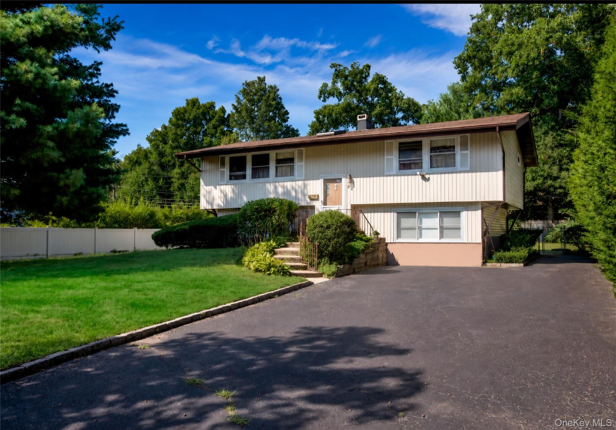 24 Deepdale Drive