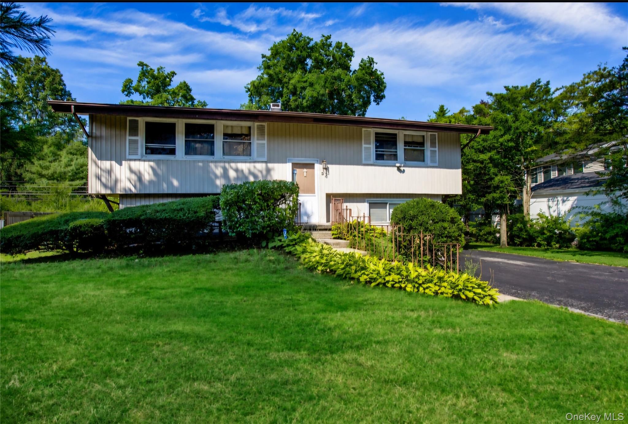 24 Deepdale Drive