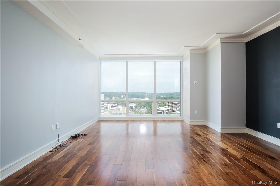 1 Renaissance Square 21F